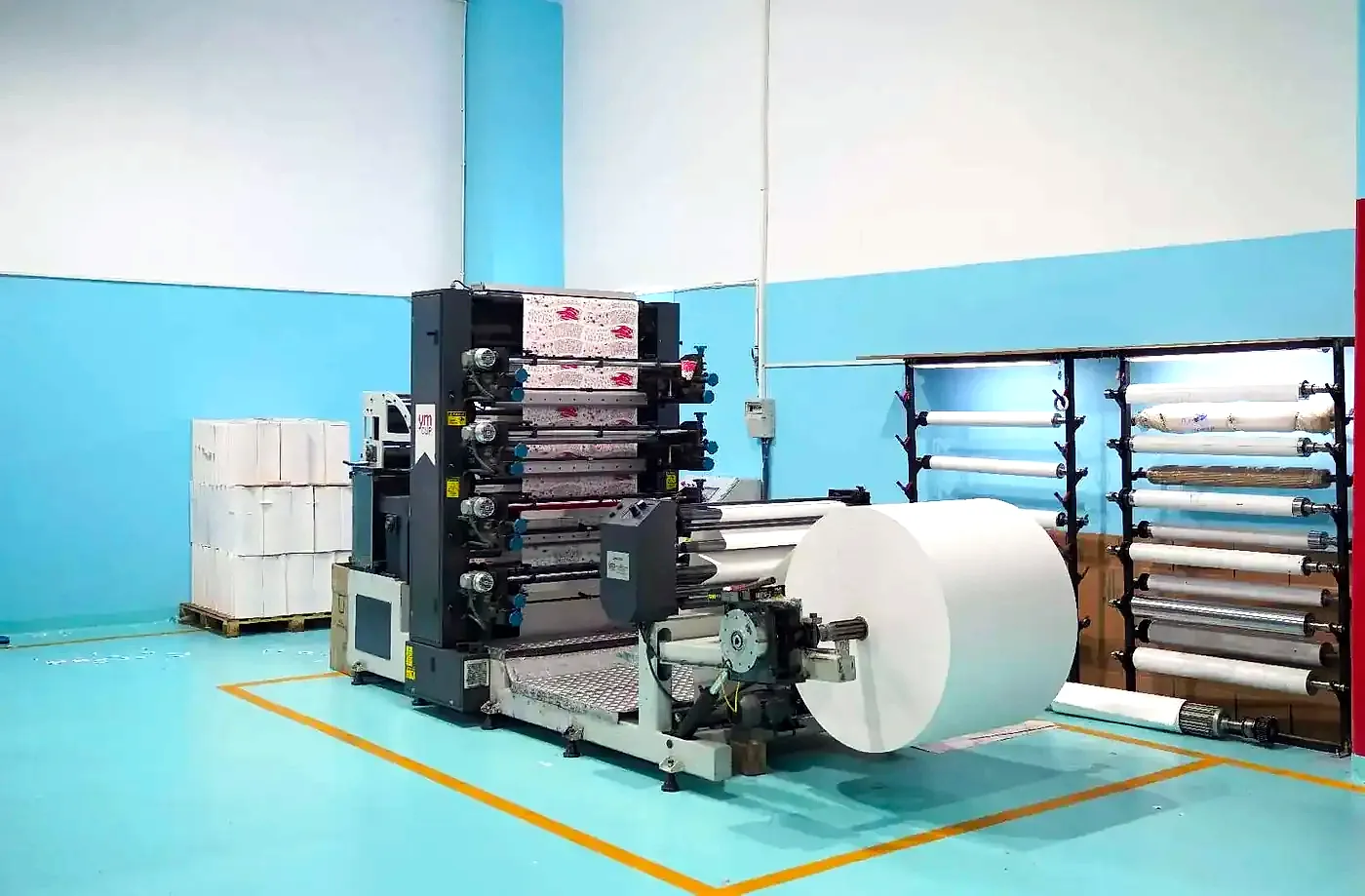 Paperboard feeding and preparation line